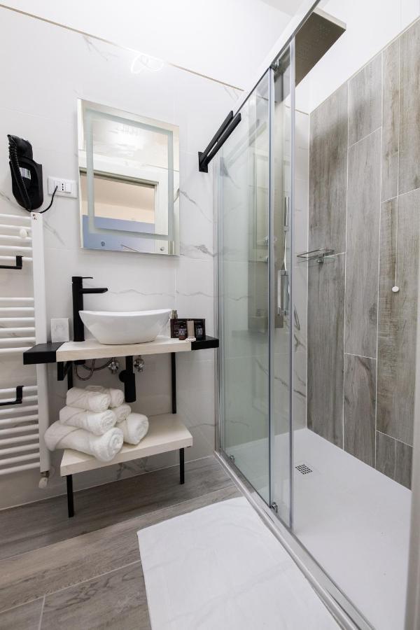 Domora Bedrooms Ortona Bagian luar foto